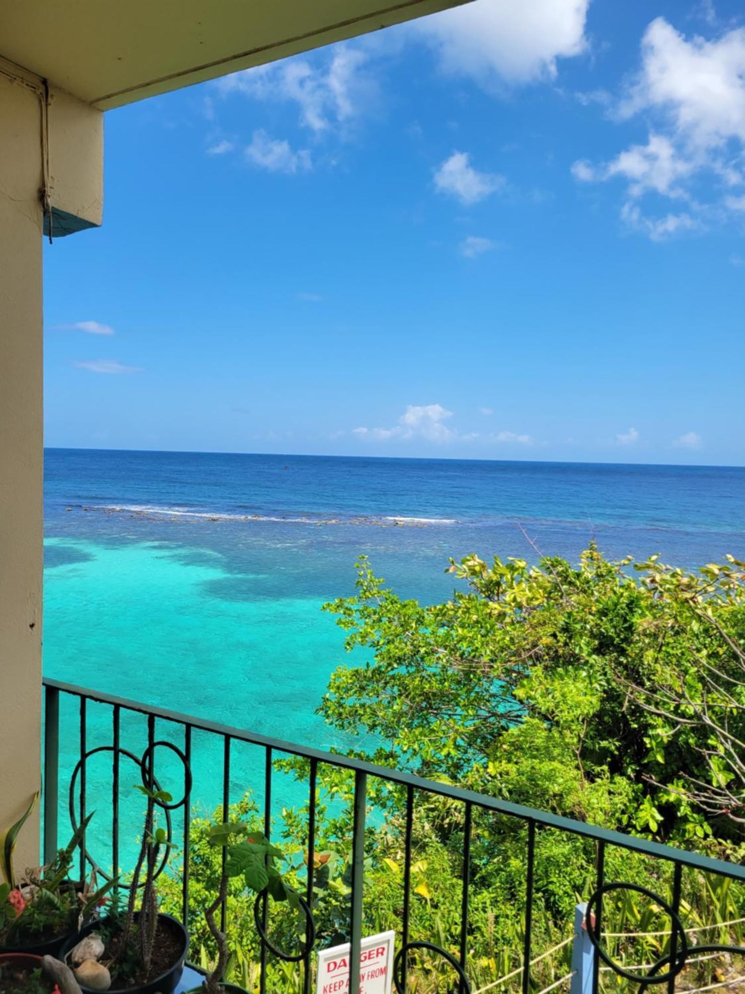 Munzels Boho Beach Retreat Apartment Ocho Rios Exterior photo